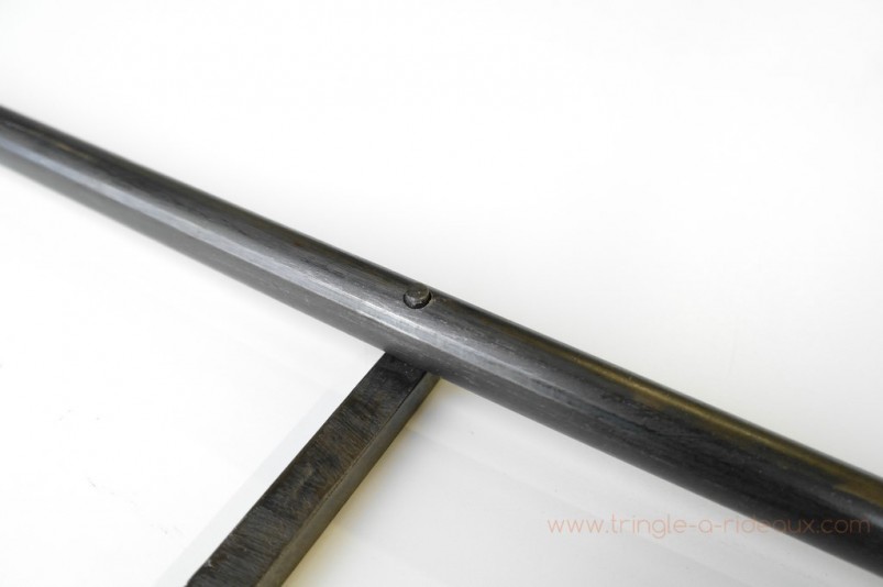 Fixation centrale sur tringle à rideaux en fer forgé - test.tringle-a-rideaux.com